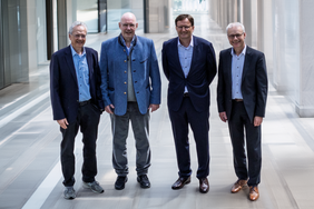 Das geschäftsführende Direktorium der CCC Allianz WERA (v. l.): Prof. Dr. Ralf Bargou (Würzburg), Prof. Dr. Matthias W. Beckmann (Erlangen), Prof. Dr. Tobias Pukrop (Regensburg) und Prof. Dr. Martin Trepel (Augsburg). Foto: Valerio Agolino/UKR